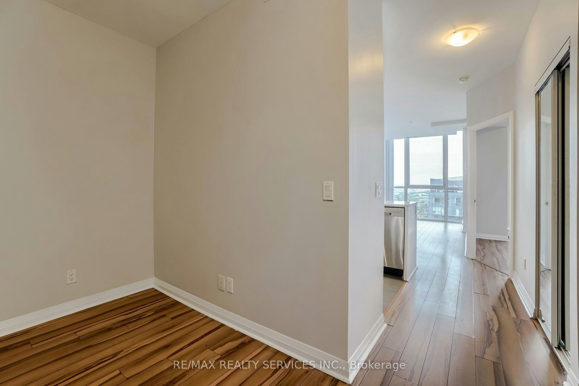 2506-75 Eglinton Avenue W, Mississauga, ON, L5R 0E4 - 9