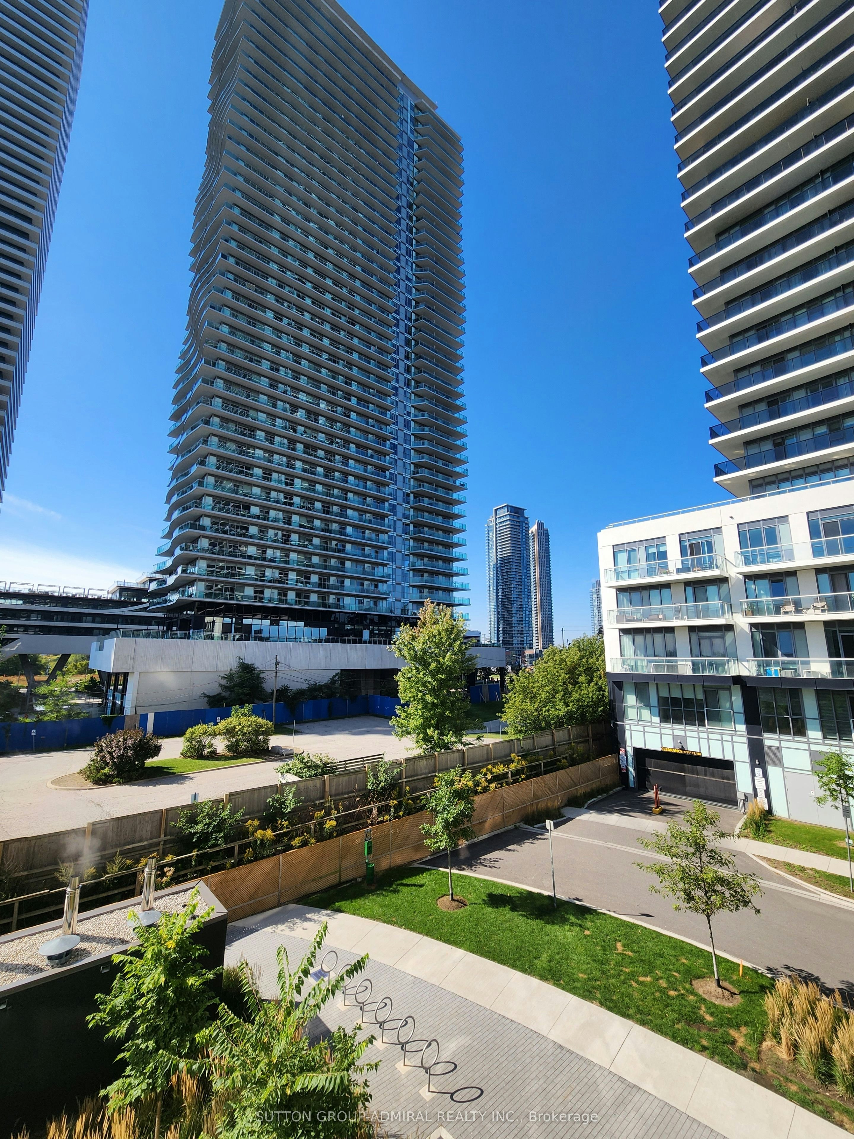 202-65 Annie Craig Drive, Toronto, ON, M8V 0G3 - 17