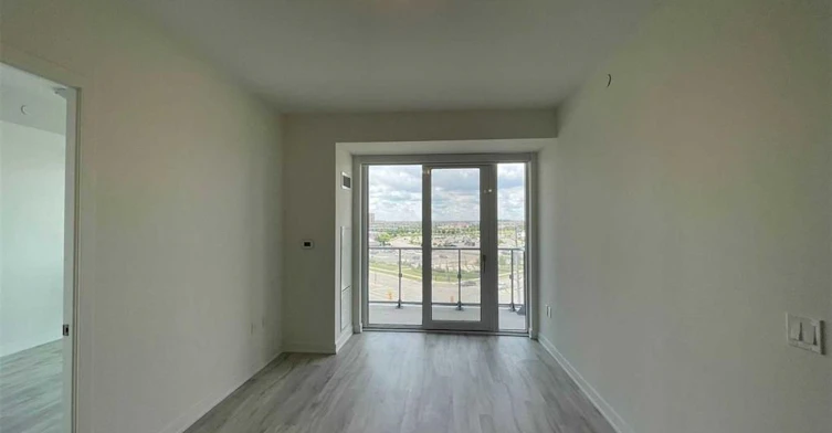 601-4655 Metcalfe Avenue, Mississauga, ON, L5M 0Z7 - 2
