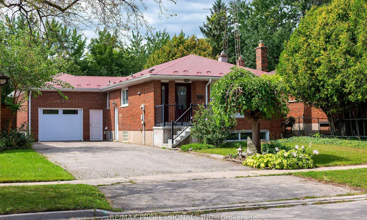 1360 Lewisham Drive