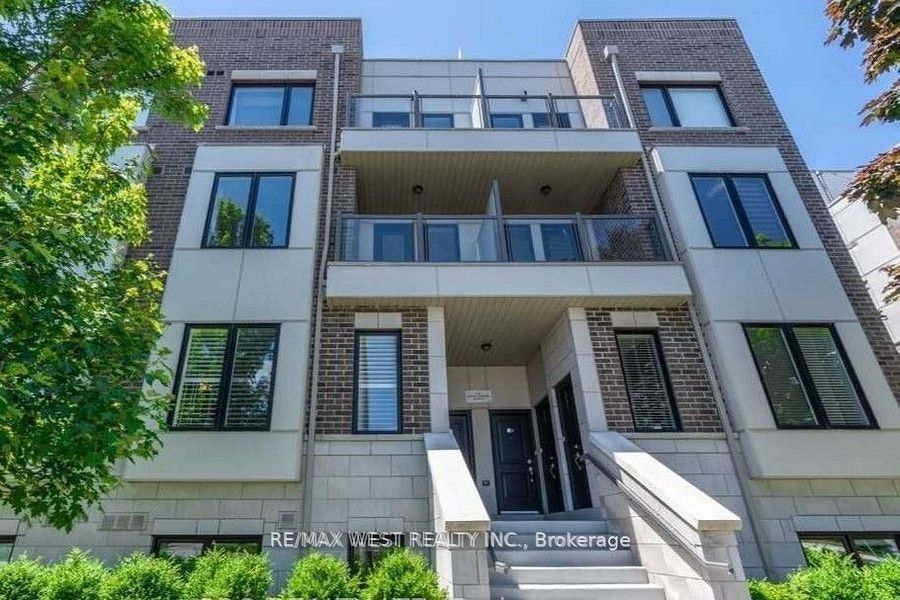 213-252 Royal York Road, Toronto, ON, M8V 2V9