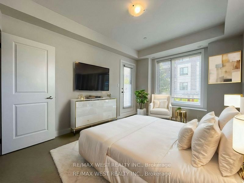 213-252 Royal York Road, Toronto, ON, M8V 2V9 - 9