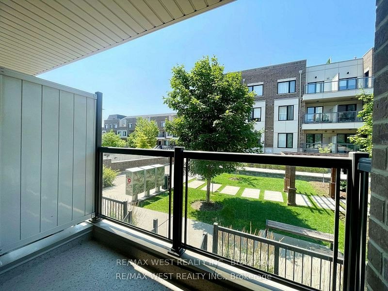213-252 Royal York Road, Toronto, ON, M8V 2V9 - 3
