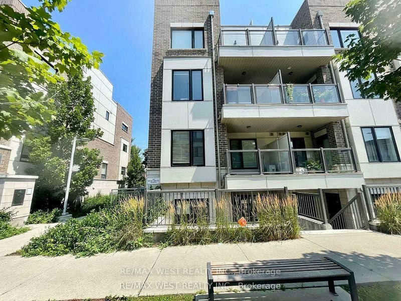 213-252 Royal York Road, Toronto, ON, M8V 2V9 - 12