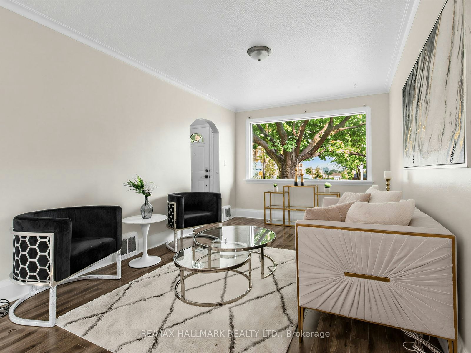 38 Ypres Road, Toronto, ON, M6M 1N9 - 9