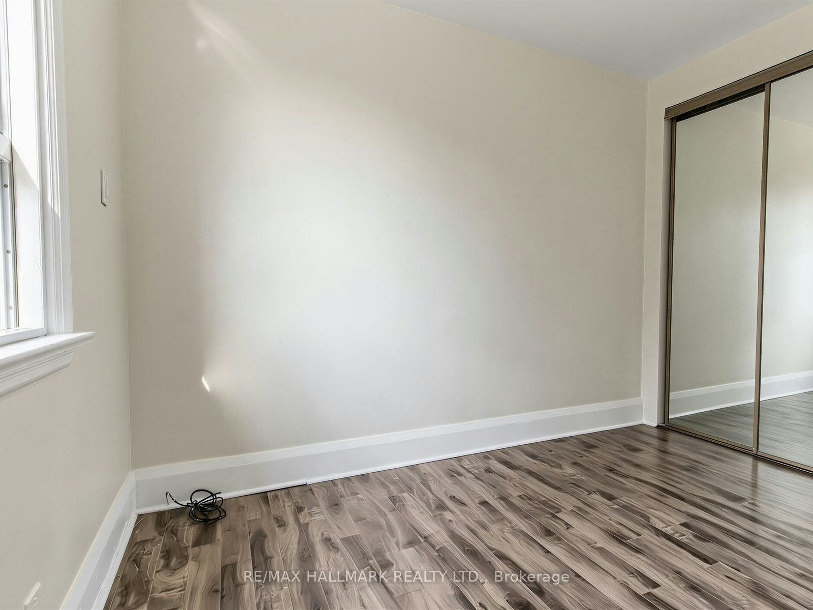 38 Ypres Road, Toronto, ON, M6M 1N9 - 15