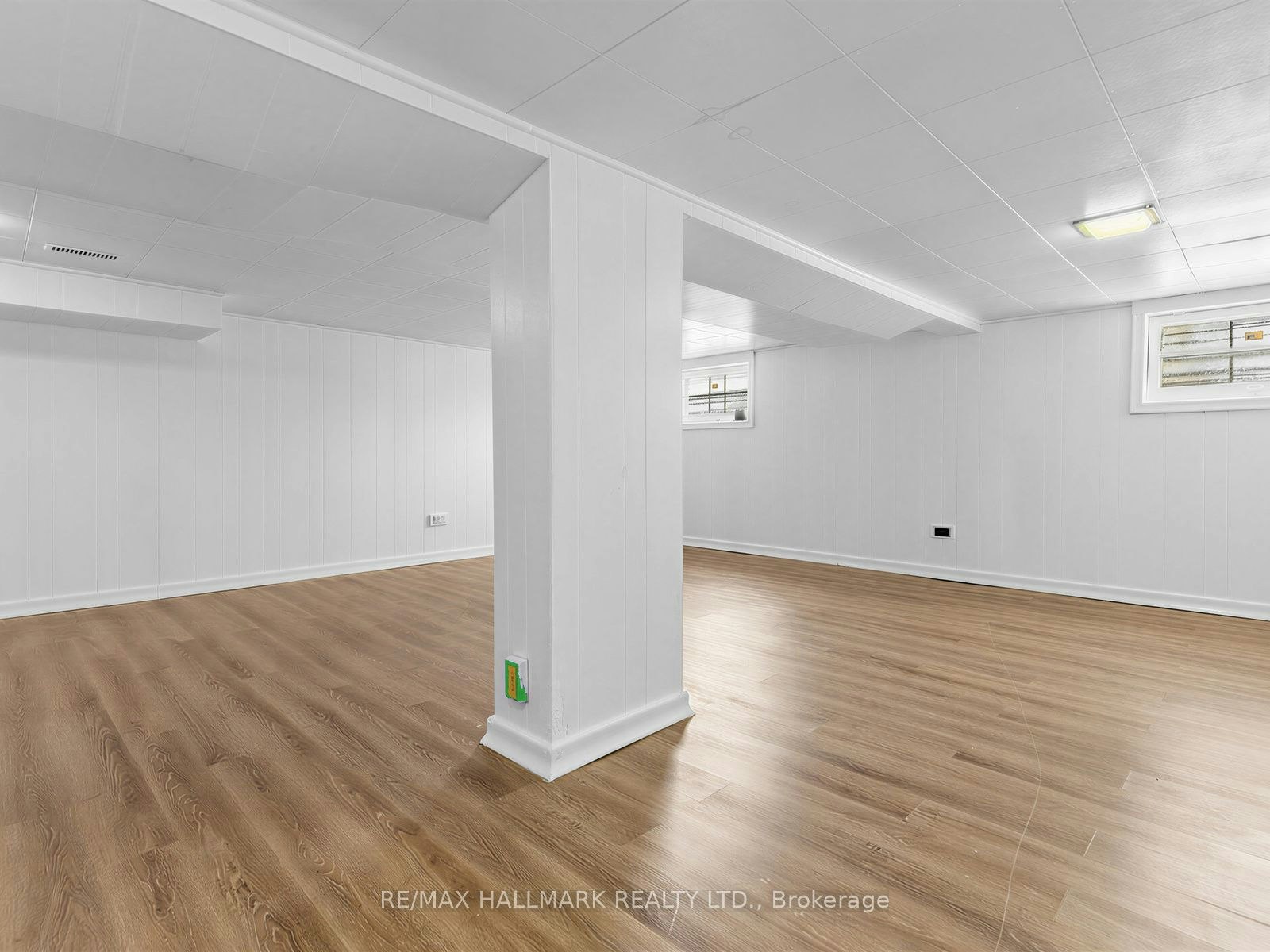 38 Ypres Road, Toronto, ON, M6M 1N9 - 23