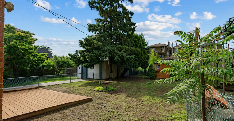 38 Ypres Road, Toronto, ON, M6M 1N9 - 26