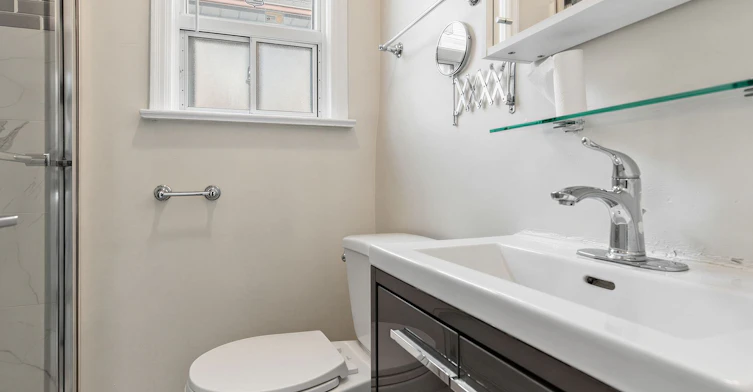 38 Ypres Road, Toronto, ON, M6M 1N9 - 19