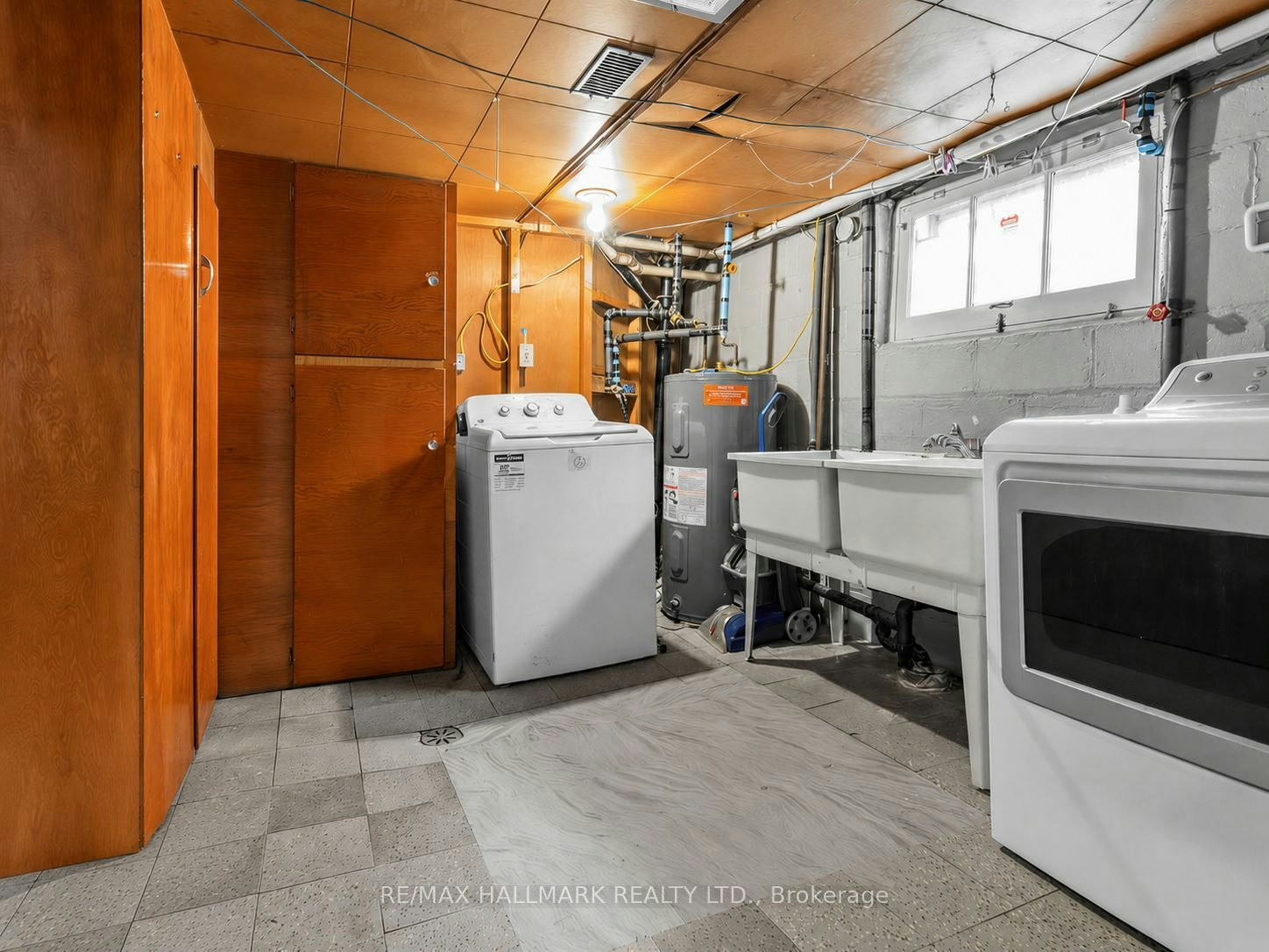 38 Ypres Road, Toronto, ON, M6M 1N9 - 25