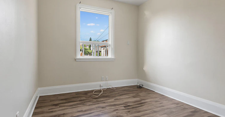 38 Ypres Road, Toronto, ON, M6M 1N9 - 14