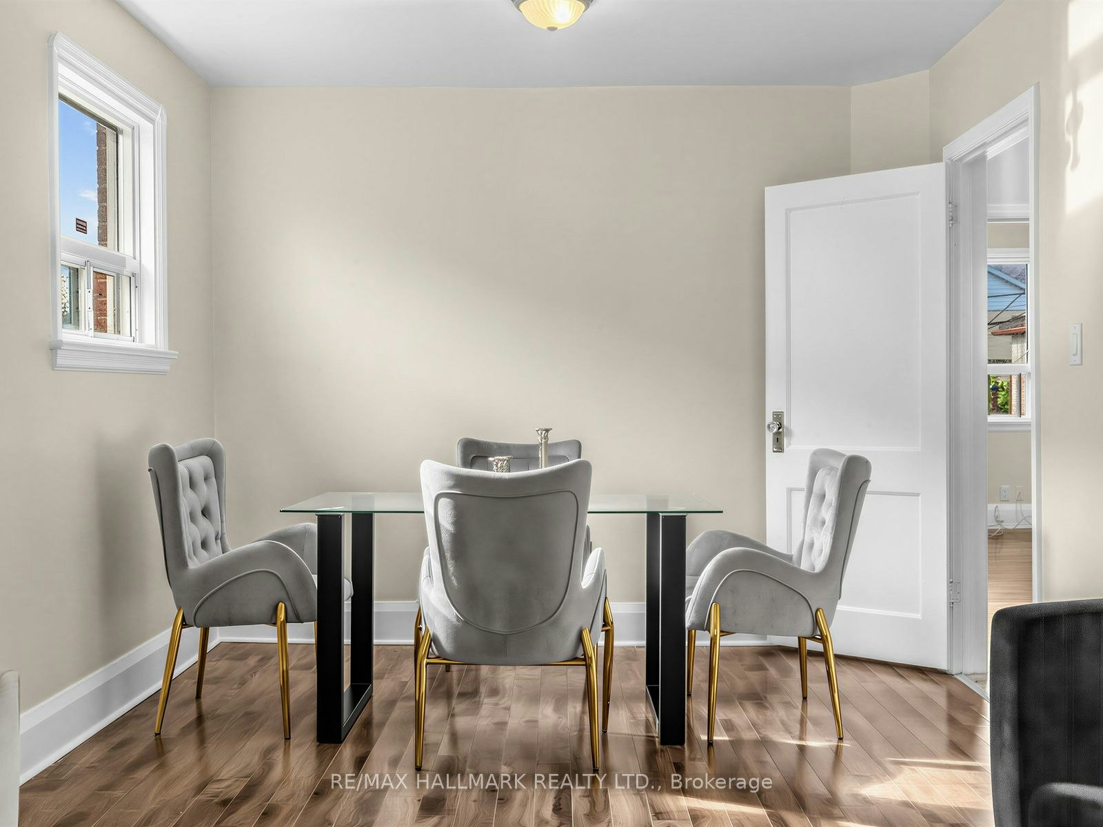 38 Ypres Road, Toronto, ON, M6M 1N9 - 6