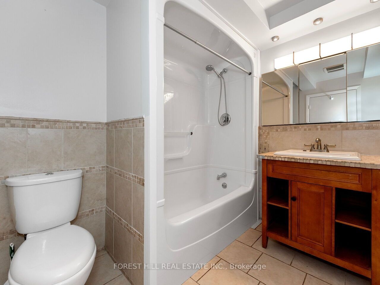 1847 Will Scarlett Drive, Mississauga, ON, L5K 1J6 - 25