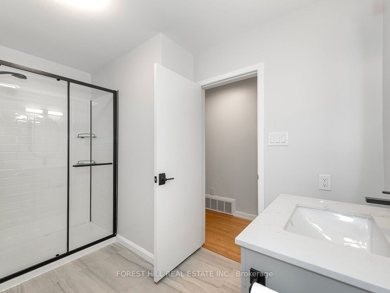 1847 Will Scarlett Drive, Mississauga, ON, L5K 1J6 - 15