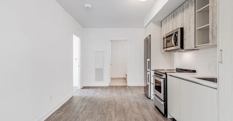 910-251 Manitoba Street, Toronto, ON, M8Y 0C7 - 12