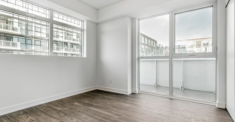 910-251 Manitoba Street, Toronto, ON, M8Y 0C7 - 20