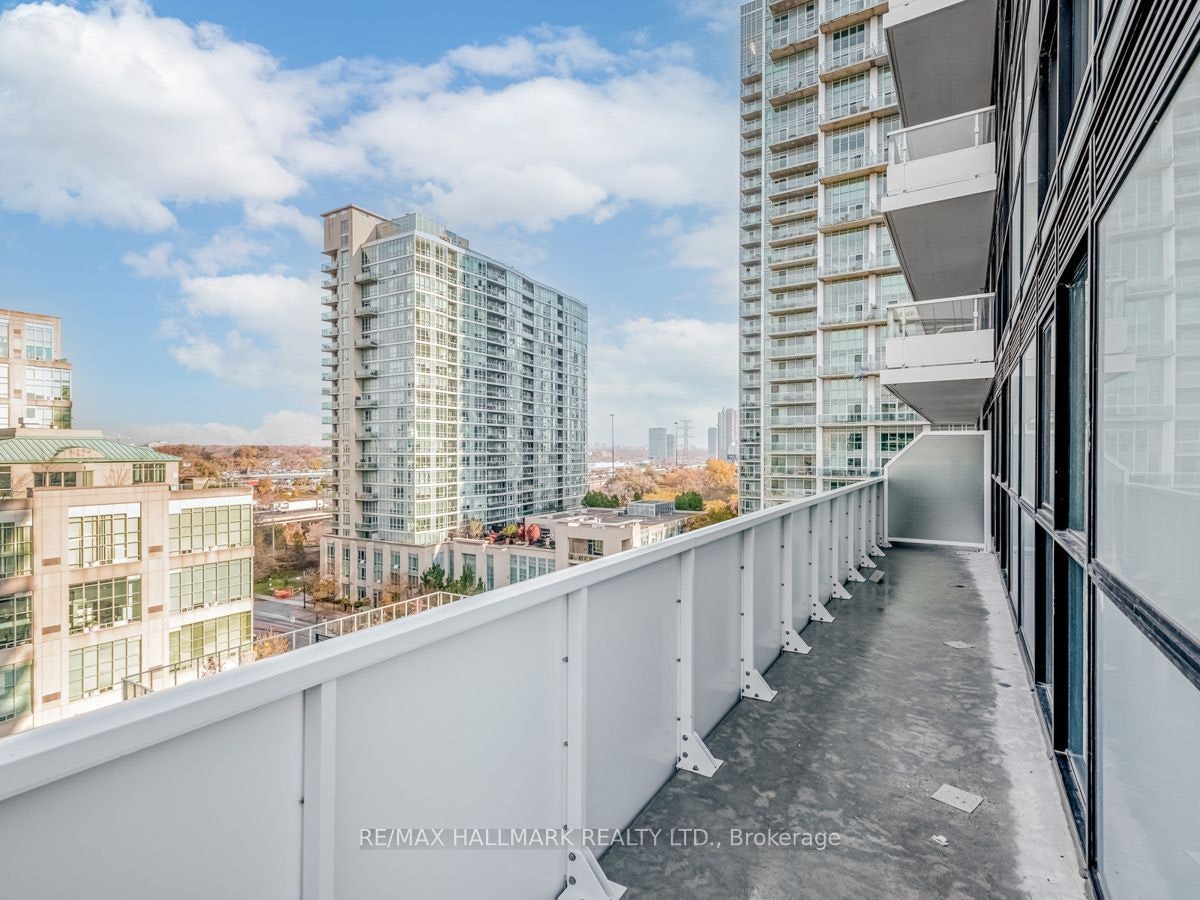 910-251 Manitoba Street, Toronto, ON, M8Y 0C7 - 23