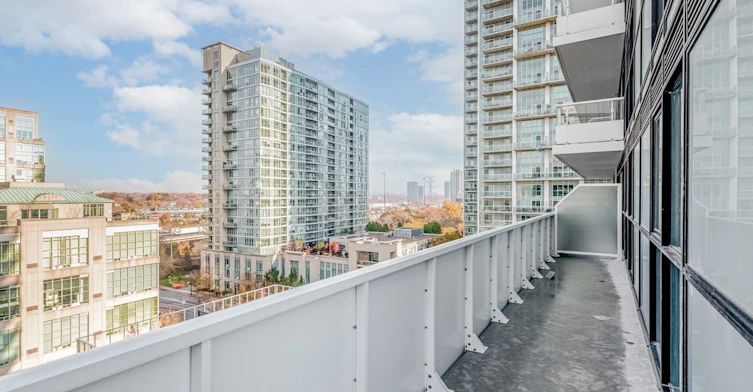 910-251 Manitoba Street, Toronto, ON, M8Y 0C7 - 23
