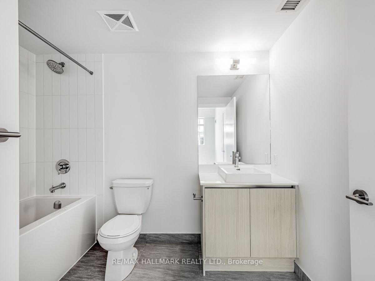 910-251 Manitoba Street, Toronto, ON, M8Y 0C7 - 21