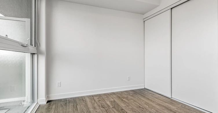 910-251 Manitoba Street, Toronto, ON, M8Y 0C7 - 18