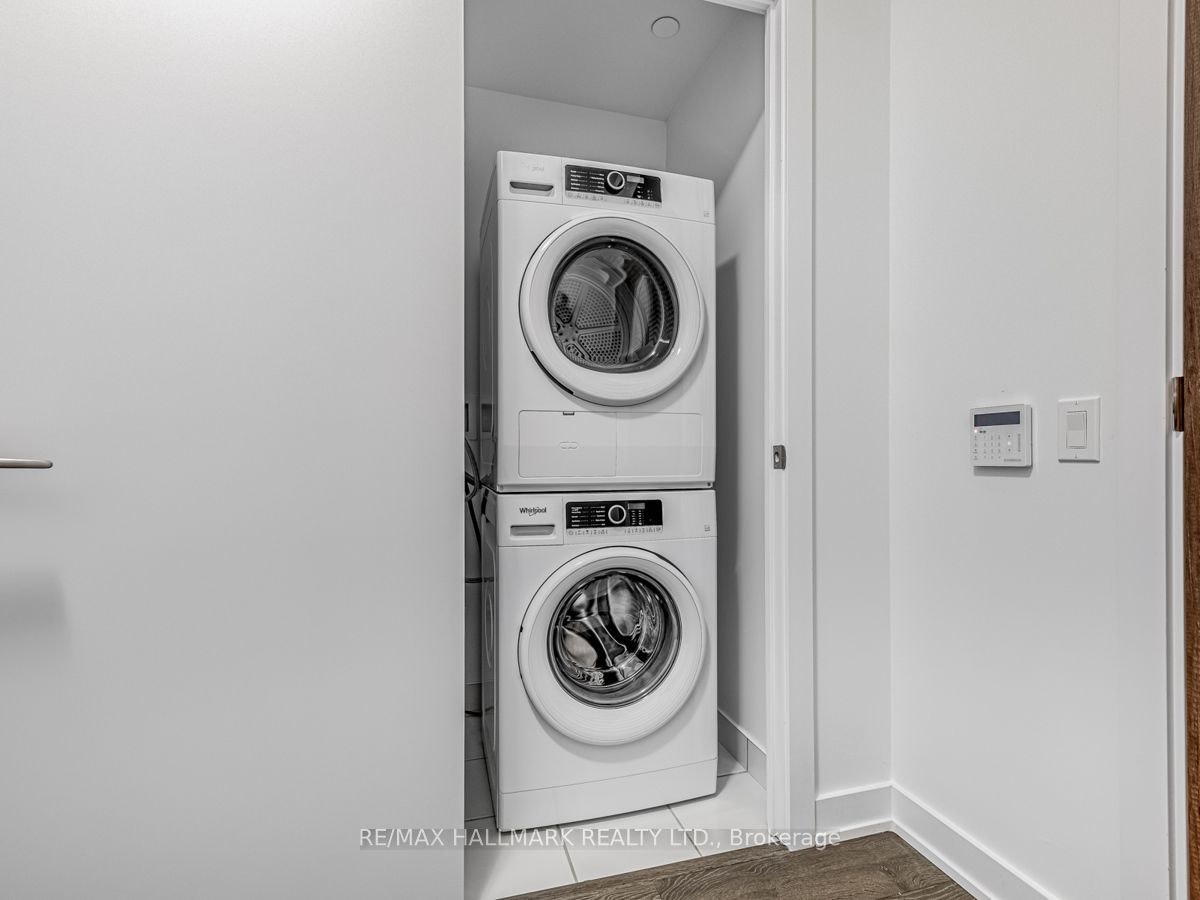 910-251 Manitoba Street, Toronto, ON, M8Y 0C7 - 22