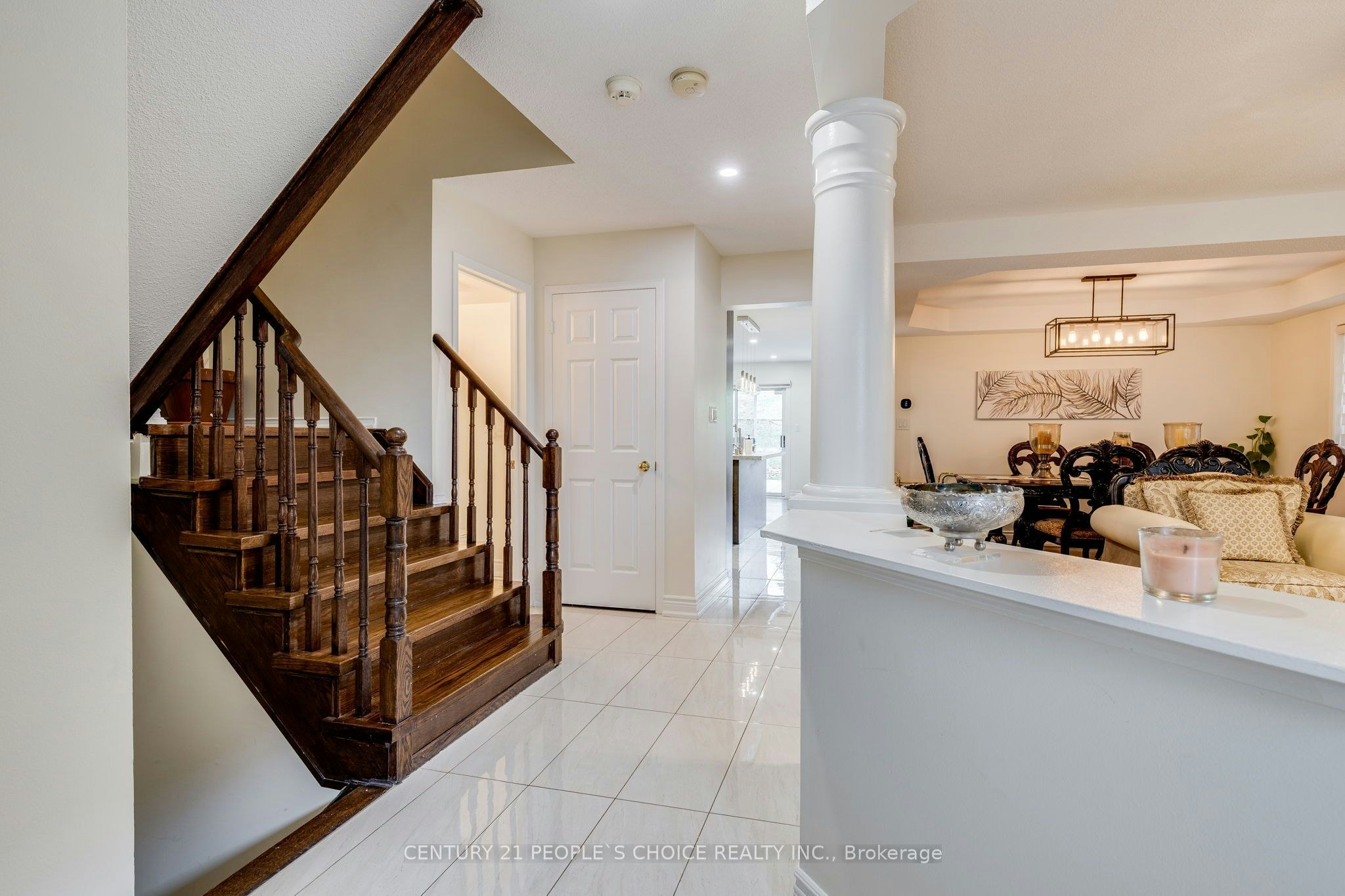 5677 Condor Place, Mississauga, ON, L5V 2J4 - 4