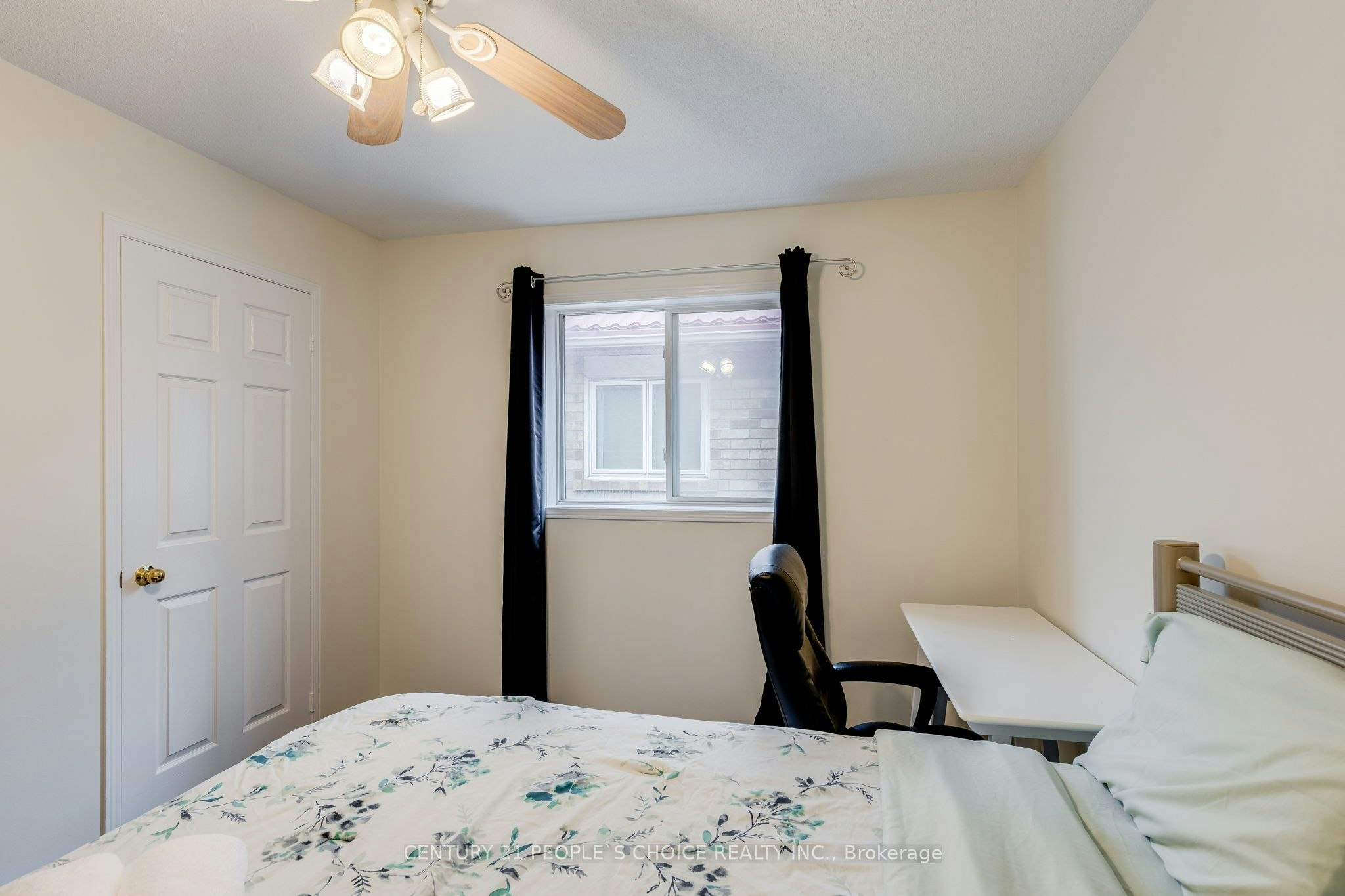 5677 Condor Place, Mississauga, ON, L5V 2J4 - 25