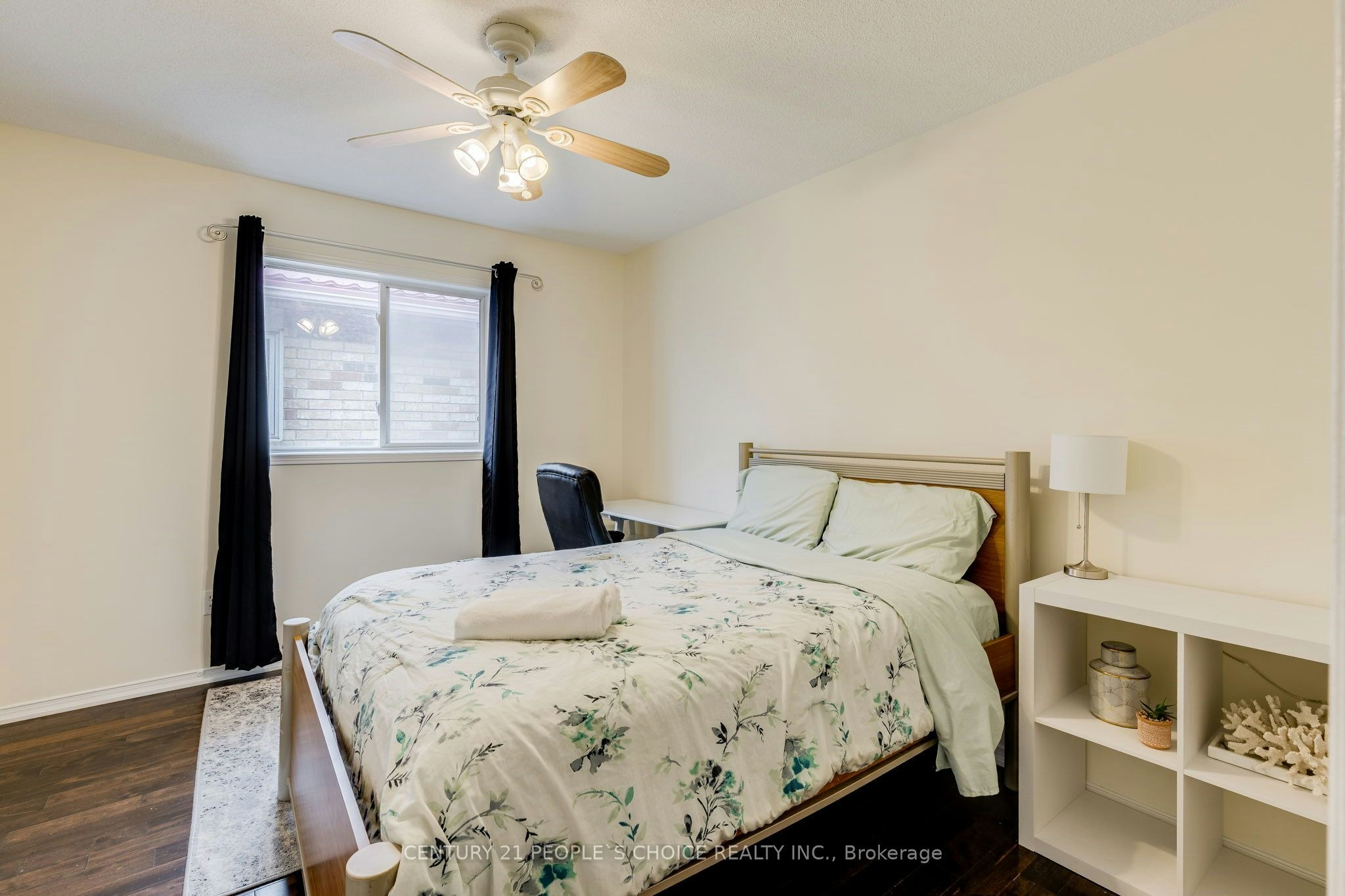 5677 Condor Place, Mississauga, ON, L5V 2J4 - 24