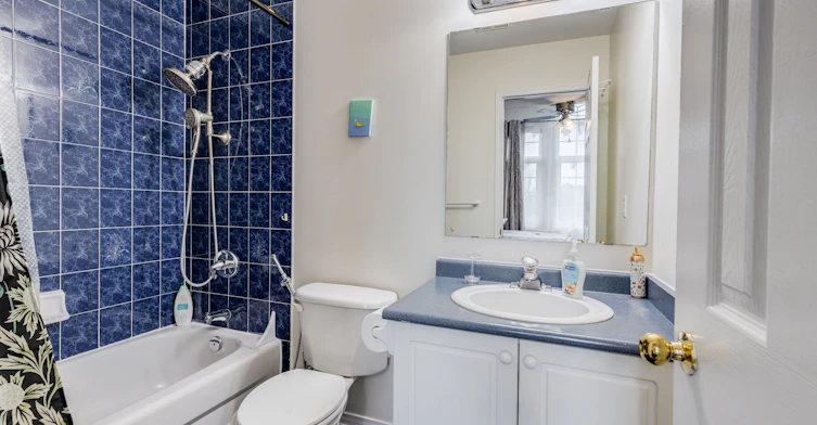 5677 Condor Place, Mississauga, ON, L5V 2J4 - 20