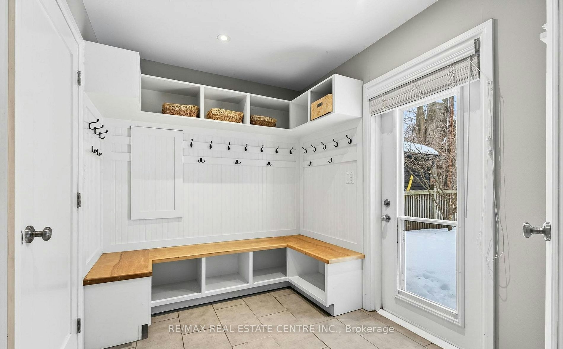 582 Cedar Avenue, Burlington, ON, L7T 2R2 - 17