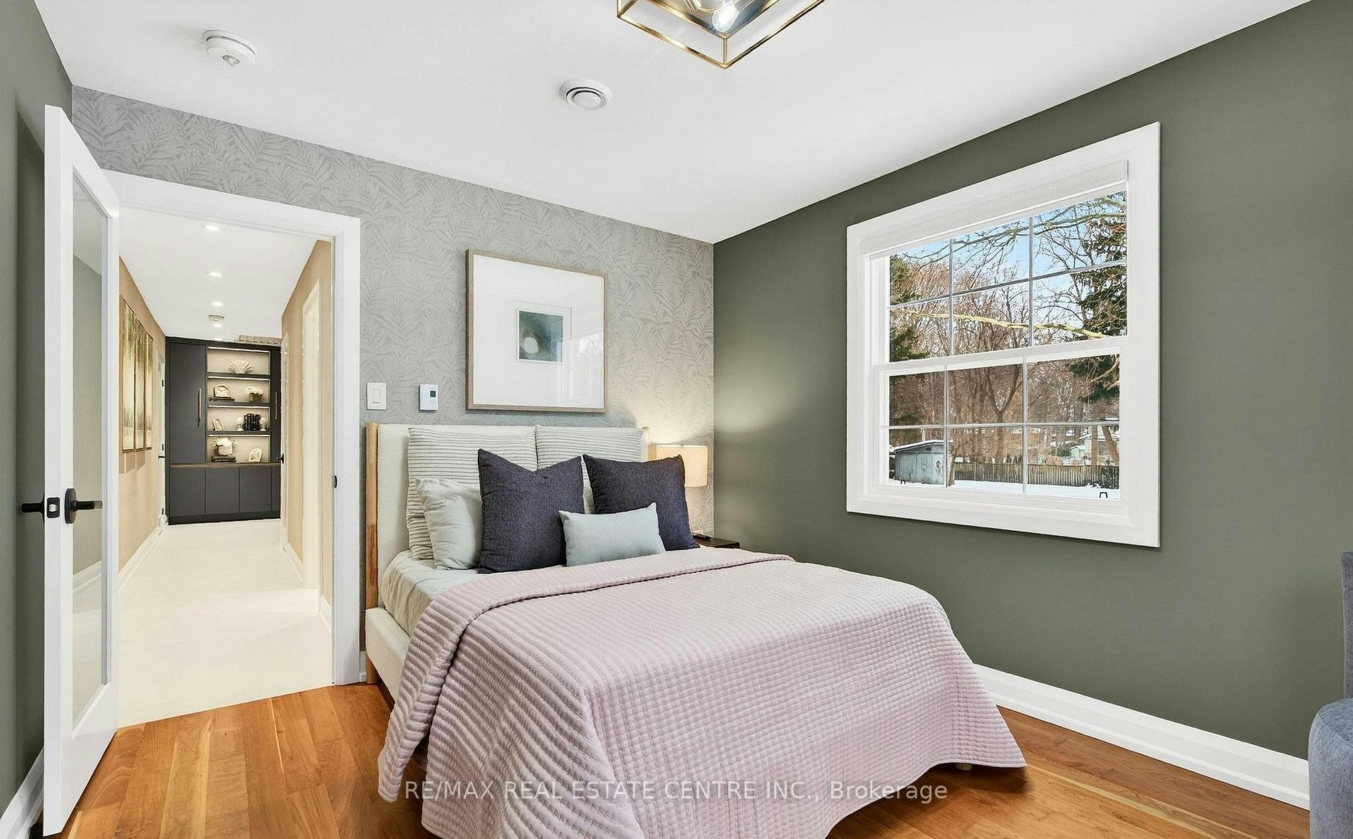 582 Cedar Avenue, Burlington, ON, L7T 2R2 - 26