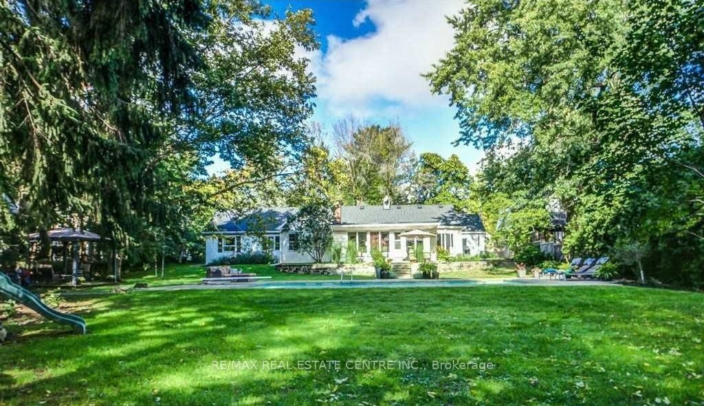 582 Cedar Avenue, Burlington, ON, L7T 2R2
