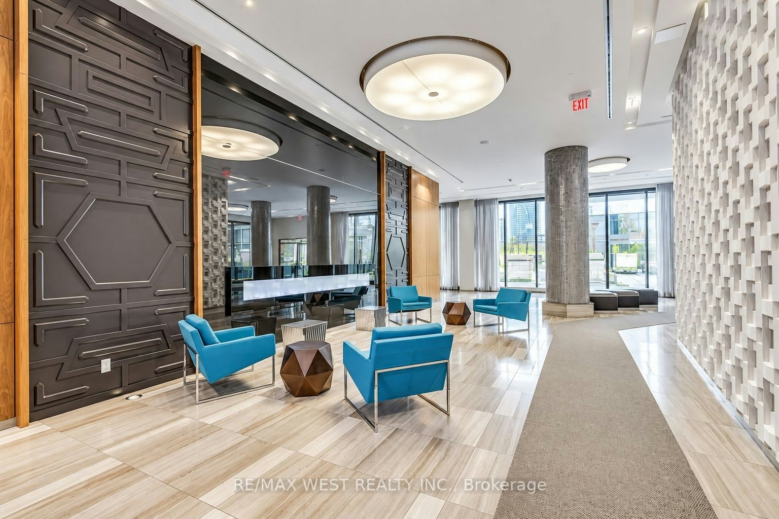 2107-36 Park Lawn Road, Toronto, ON, M8V 0E5