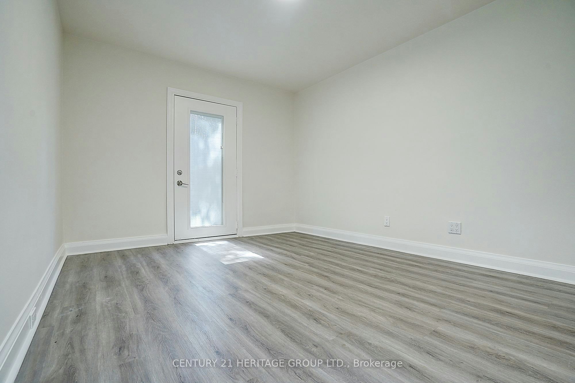 441 Rimilton Avenue, Toronto, ON, M8W 2G7 - 29