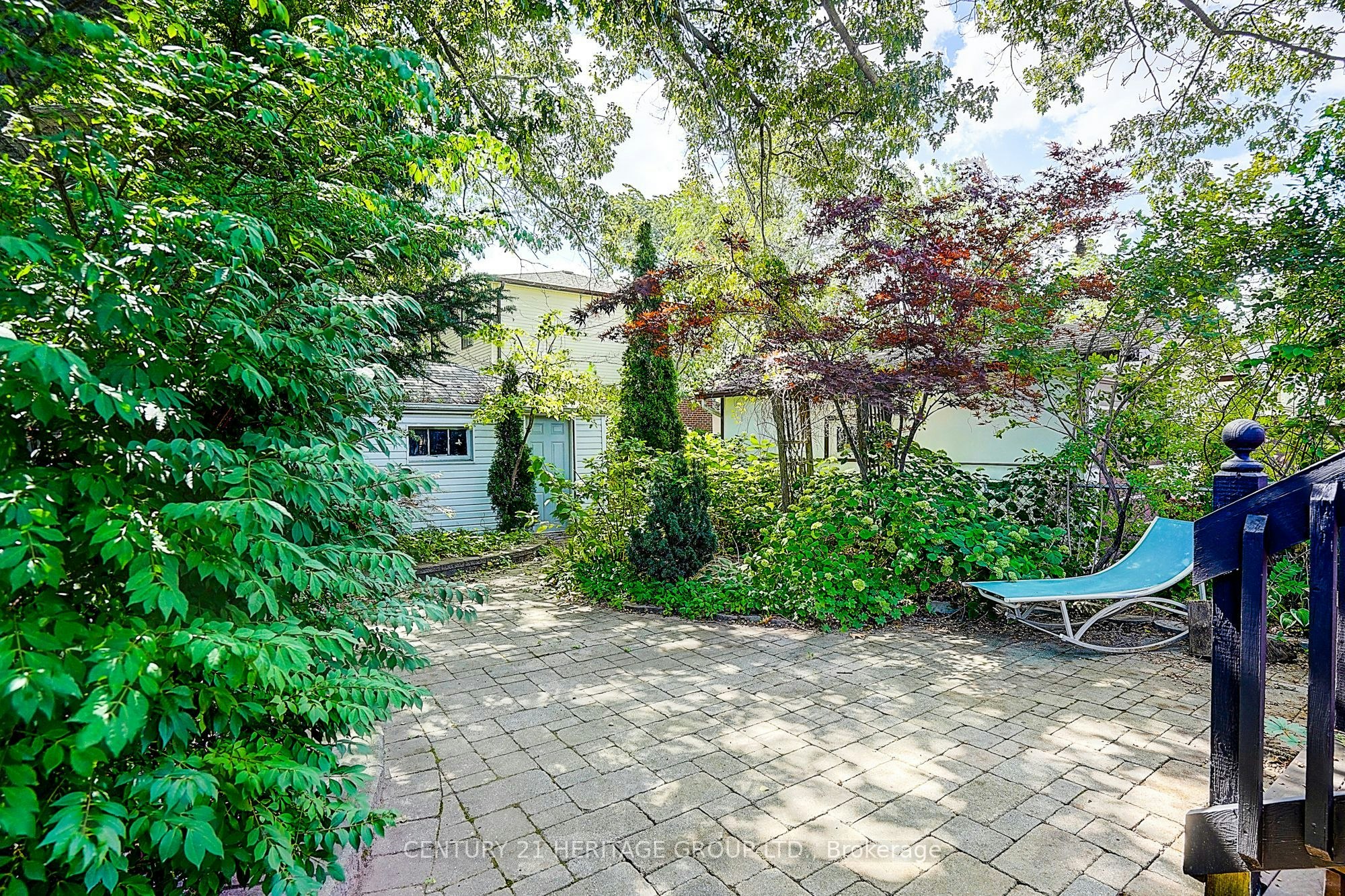 441 Rimilton Avenue, Toronto, ON, M8W 2G7 - 8
