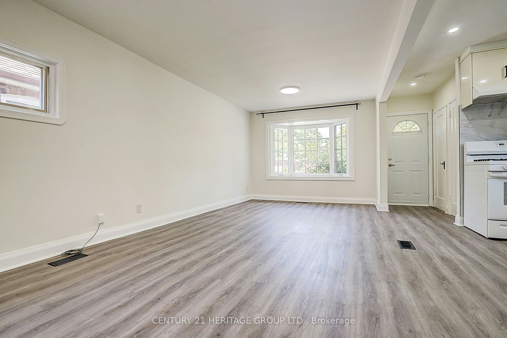 441 Rimilton Avenue, Toronto, ON, M8W 2G7 - 20
