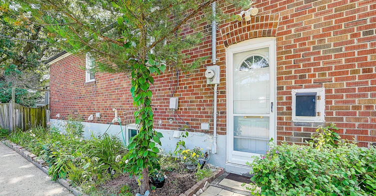 441 Rimilton Avenue, Toronto, ON, M8W 2G7 - 6