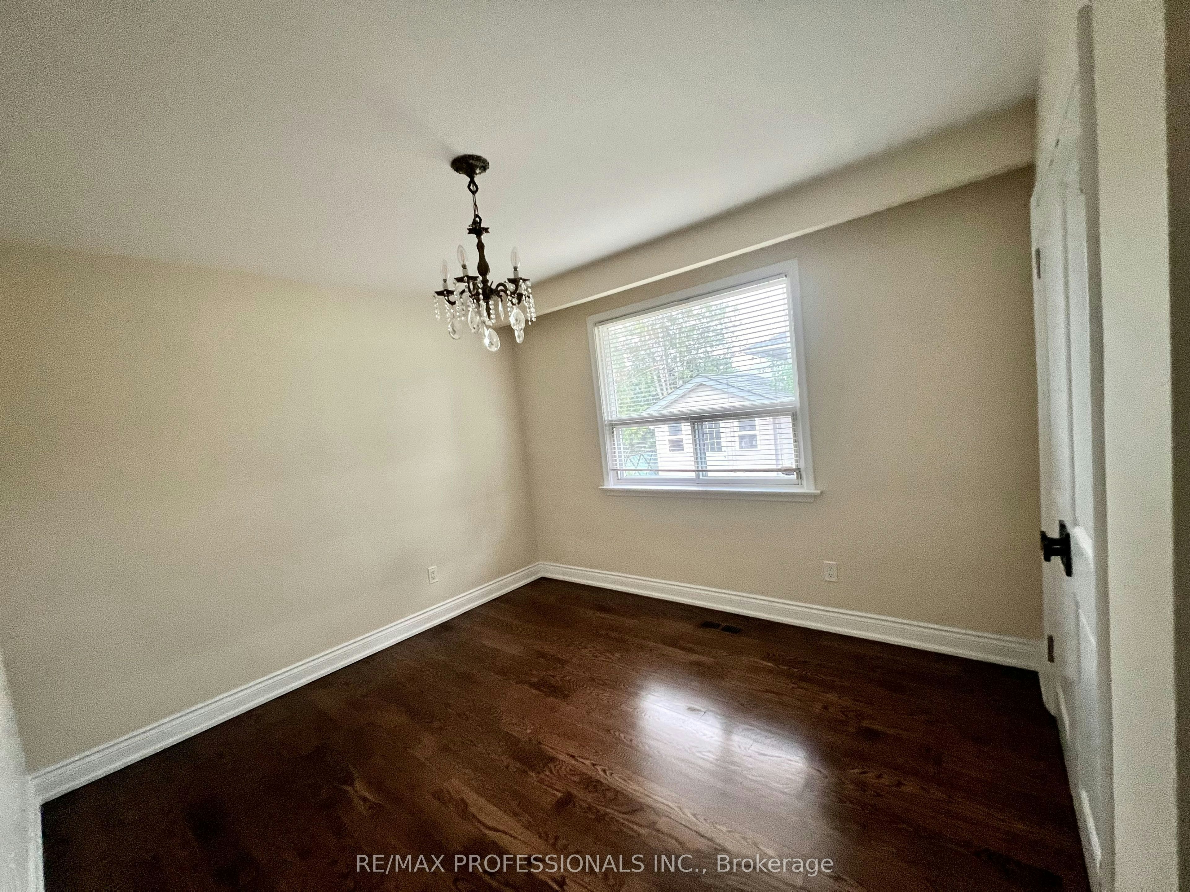 30 Lemonwood Drive, Toronto, ON, M9A 4L5 - 17