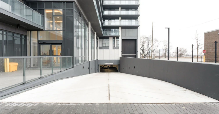 1909-36 Zorra Street, Toronto, ON, M8Z 0G5 - 39