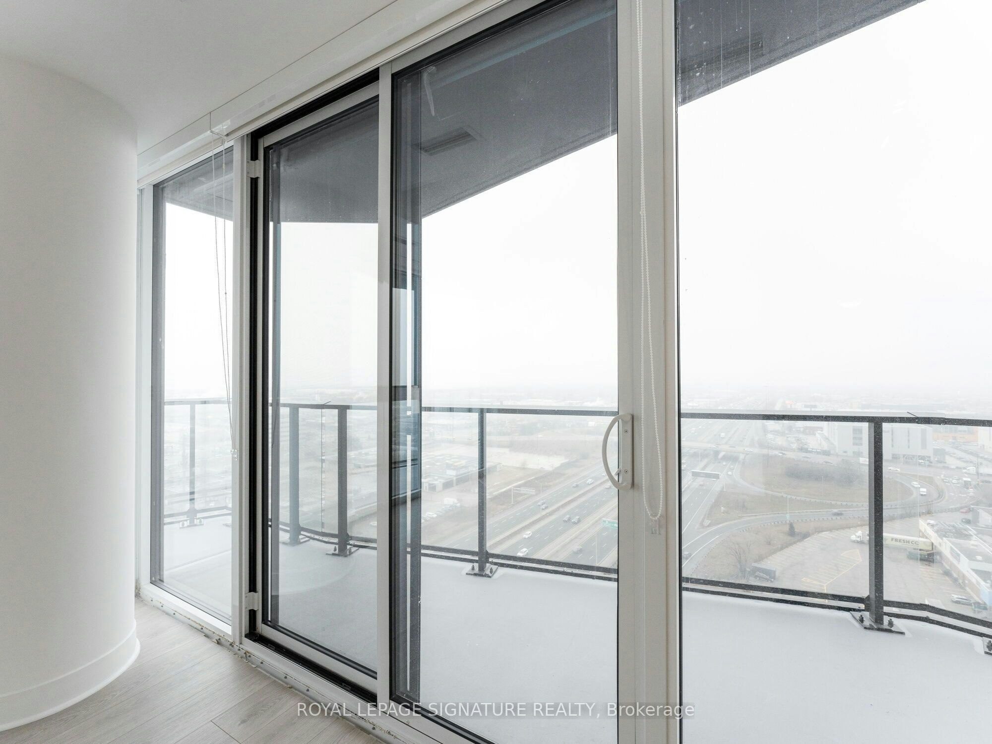 1909-36 Zorra Street, Toronto, ON, M8Z 0G5 - 31