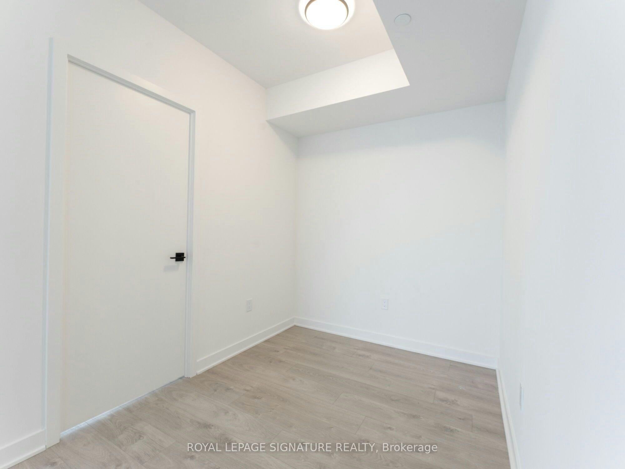 1909-36 Zorra Street, Toronto, ON, M8Z 0G5 - 11