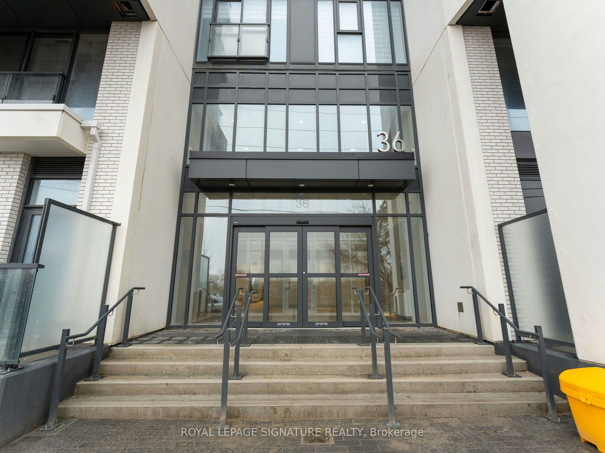 1909-36 Zorra Street, Toronto, ON, M8Z 0G5 - 4