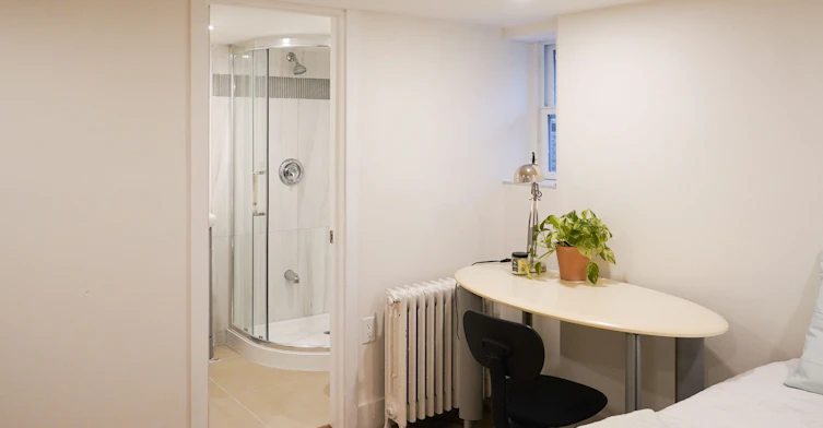 Bsmt Rm1-479 Whitmore Avenue, Toronto, ON, M6E 2N6 - 7