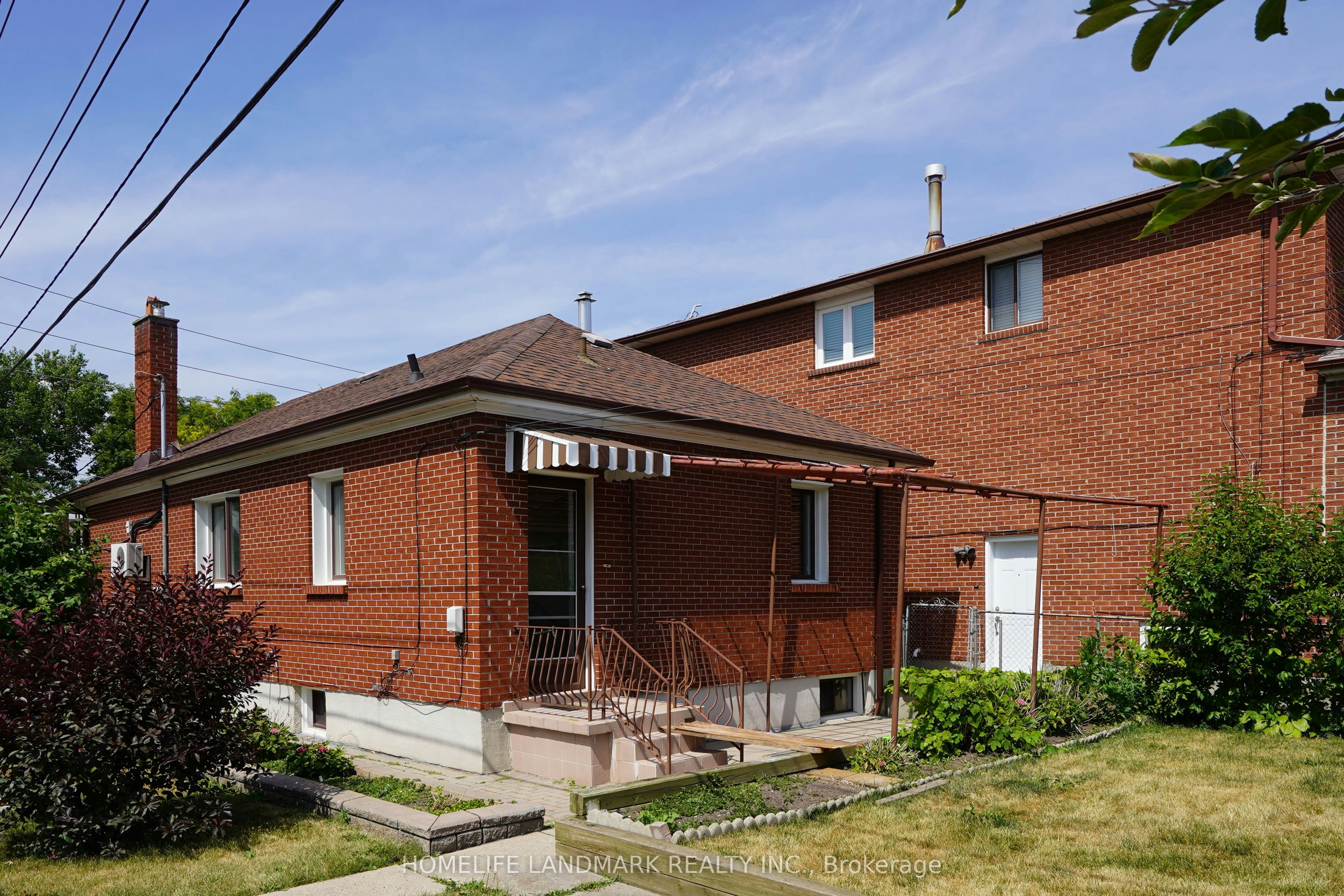 Bsmt Rm1-479 Whitmore Avenue, Toronto, ON, M6E 2N6 - 9