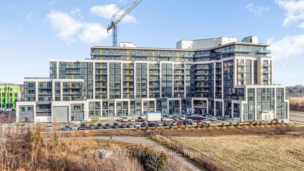 624-405 Dundas Street W, Oakville, ON, L6M 4P9