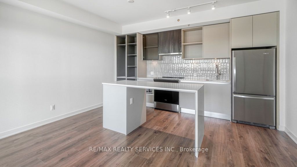624-405 Dundas Street W, Oakville, ON, L6M 4P9 - 6