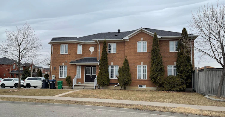 37 Whiteface Crescent, Brampton, ON, L6X 4X3