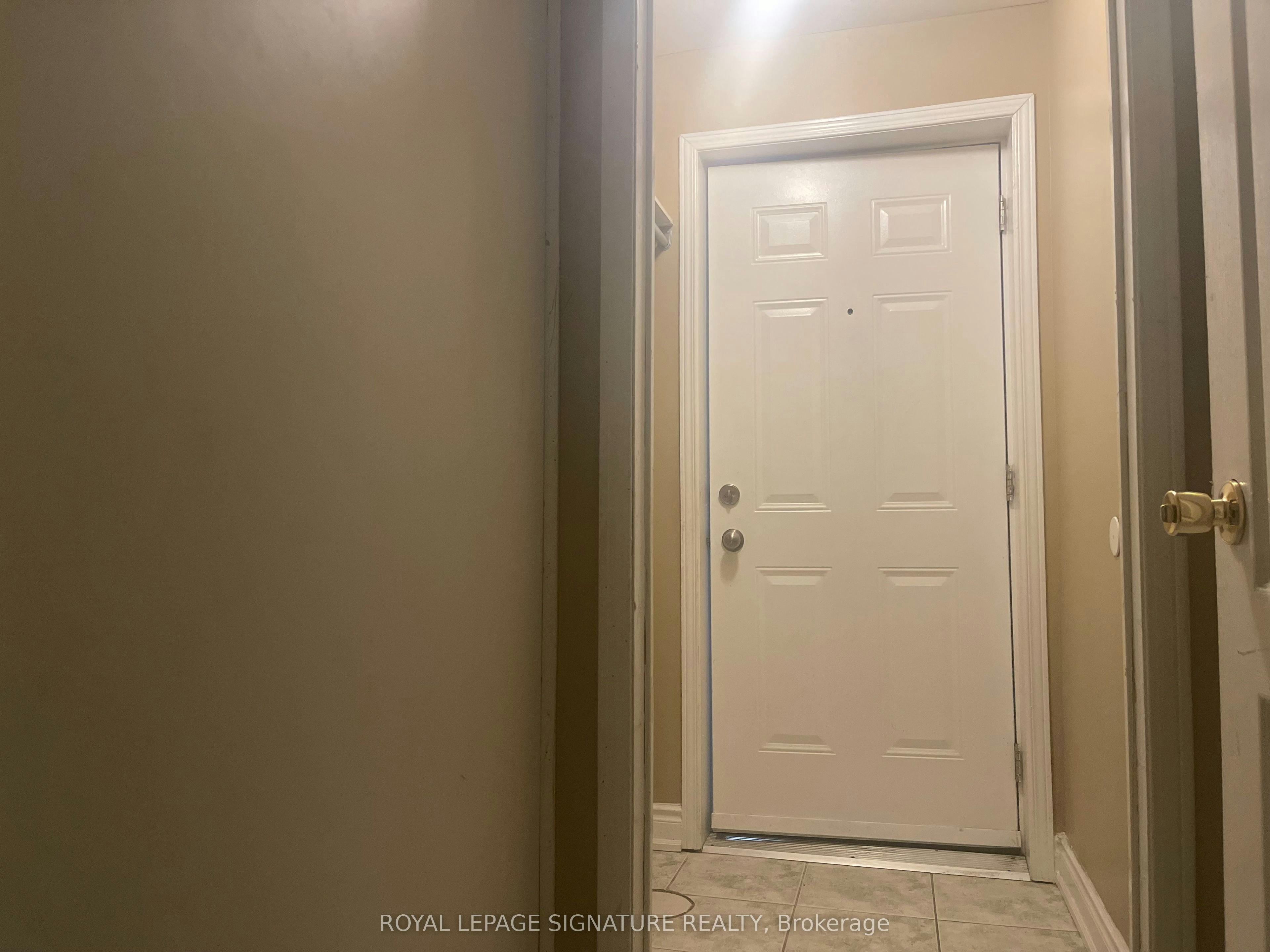 37 Whiteface Crescent, Brampton, ON, L6X 4X3 - 2