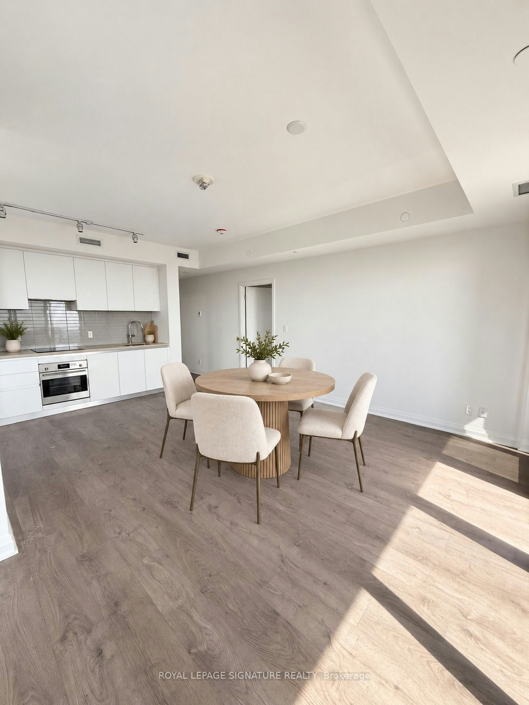 3804-4015 The Exchange N/A, Mississauga, ON, L5B 0N9 - 8