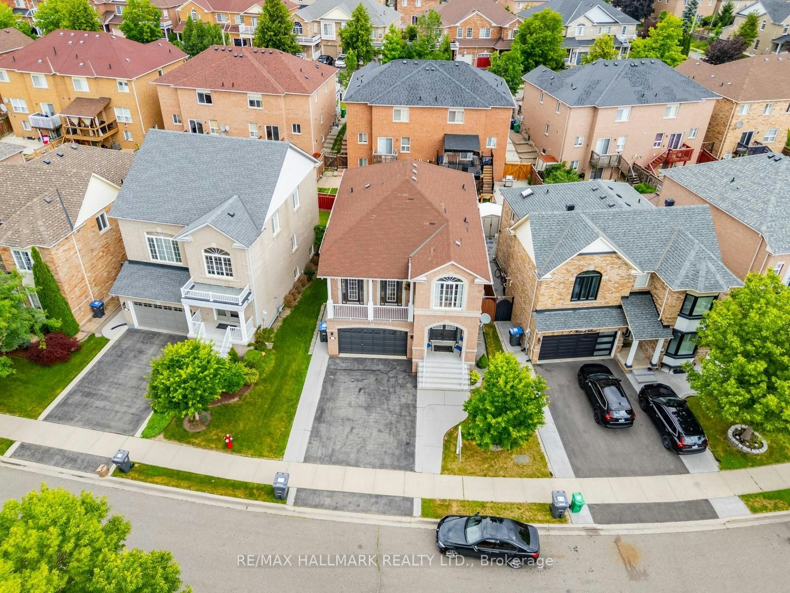 9 Flatbush Lane, Brampton, ON, L7A 2R6